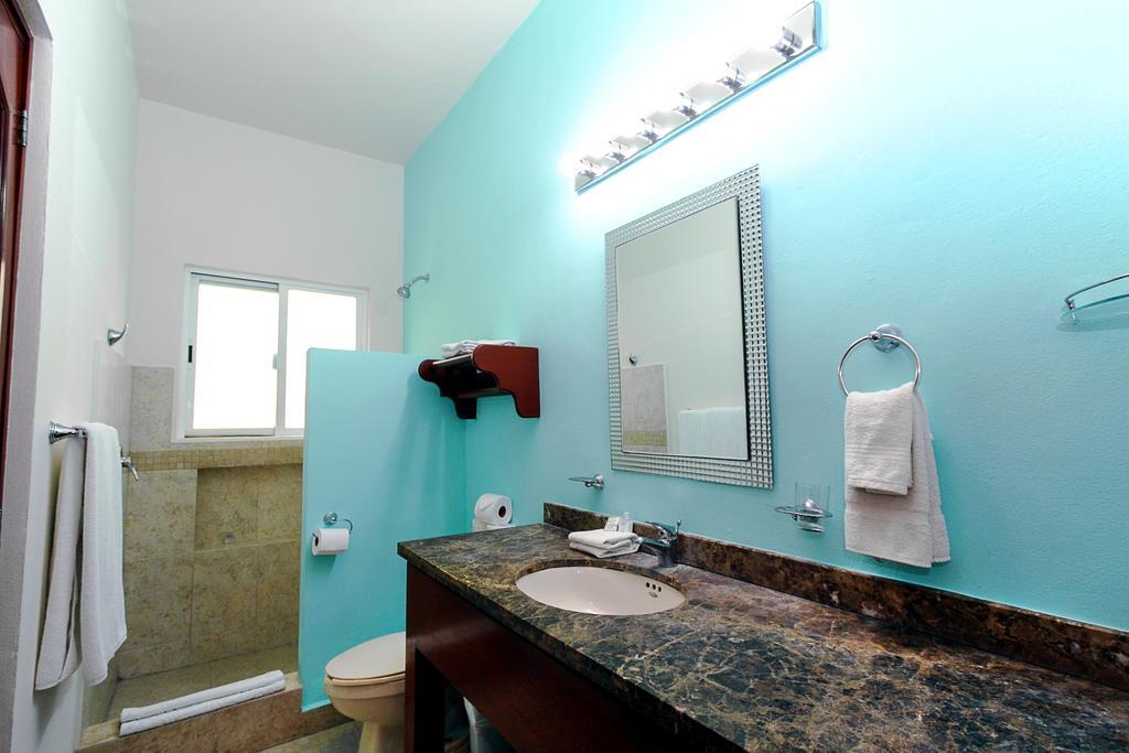 Vista Del Mar - Beachside Vacation - At Playacar Phase I *
