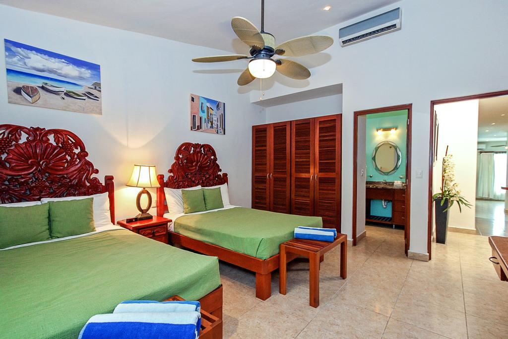 Villa Vista Del Mar - Beachside Vacation - At Playacar Phase I *